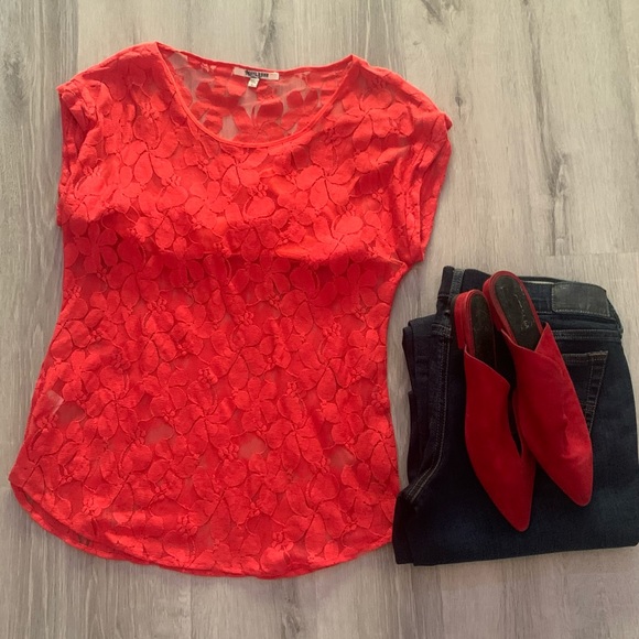 Daniel Rain Red Lace Top - Picture 4 of 9